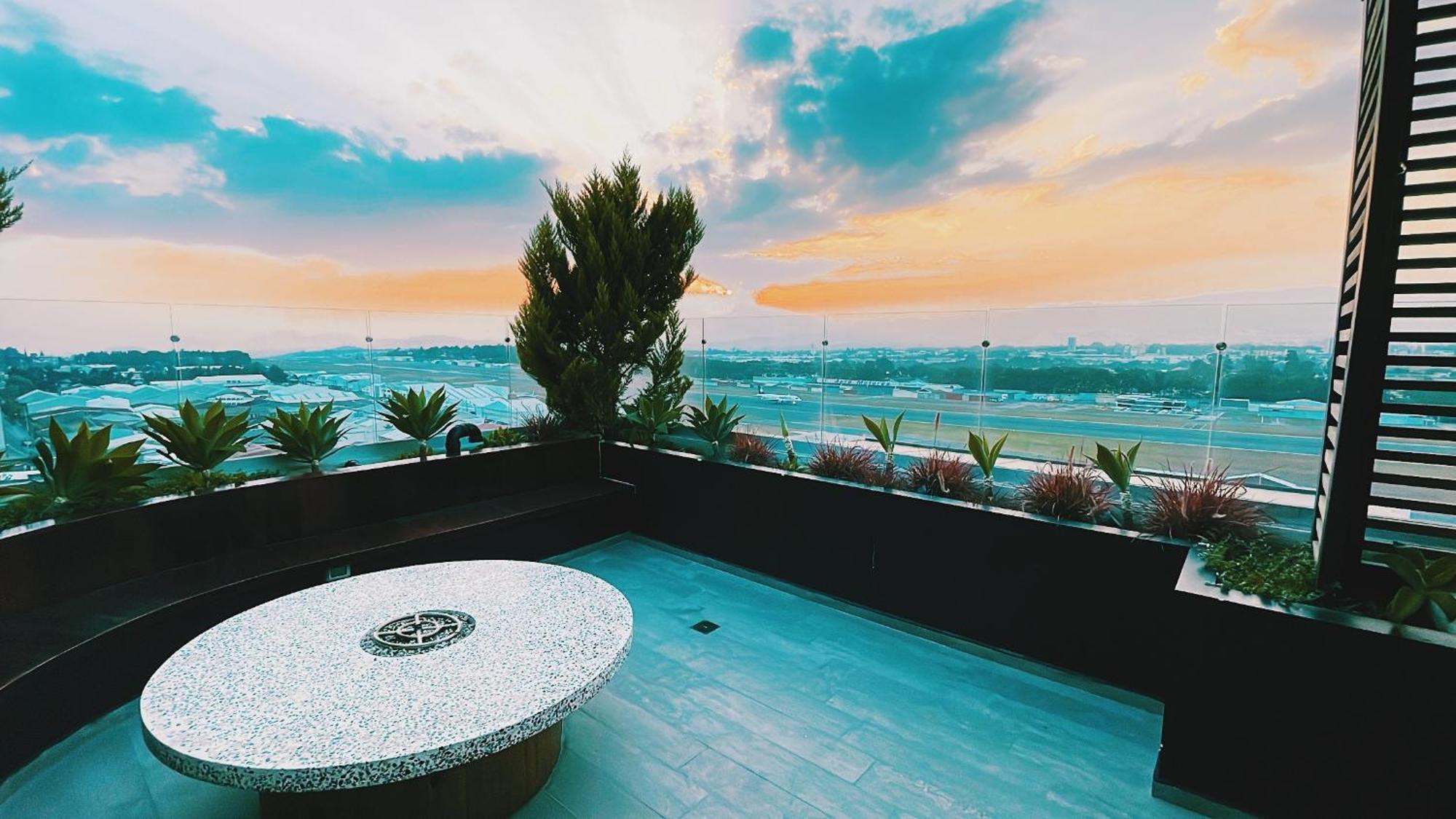 Luxury Apartment Guatemala Airport Narama Zona 13 Exterior foto